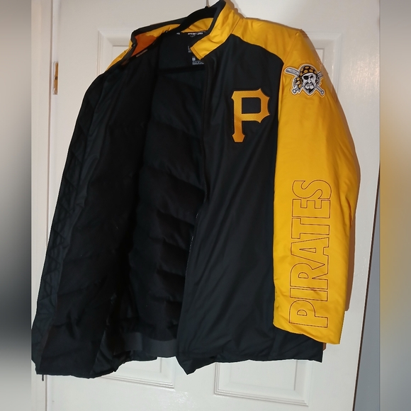 NIKE winter Pittsburgh Pirates parka. - Picture 5 of 7
